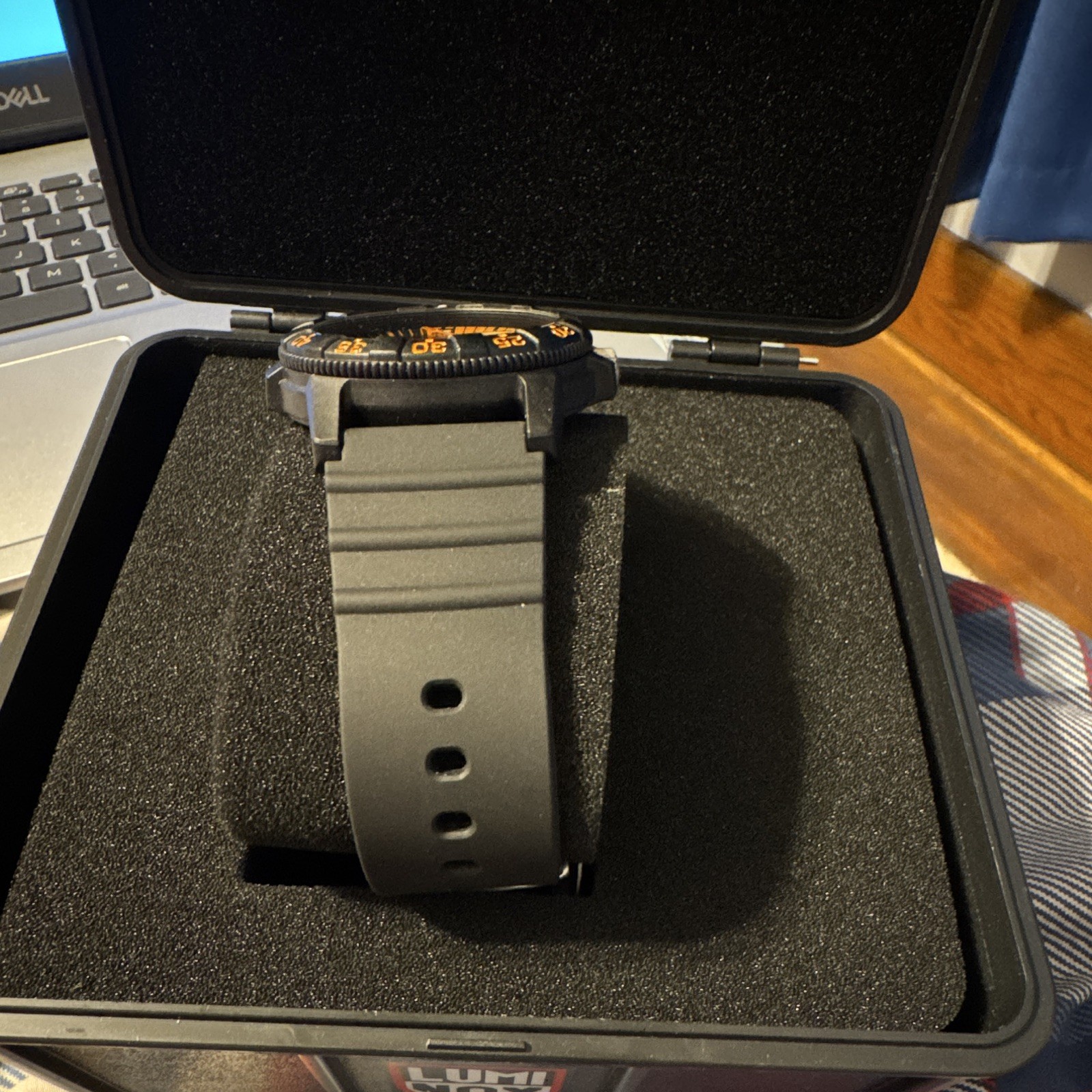 Luminox Leatherback Sea Turtle Swiss Made Quartz 39mm Black/Orange Box
