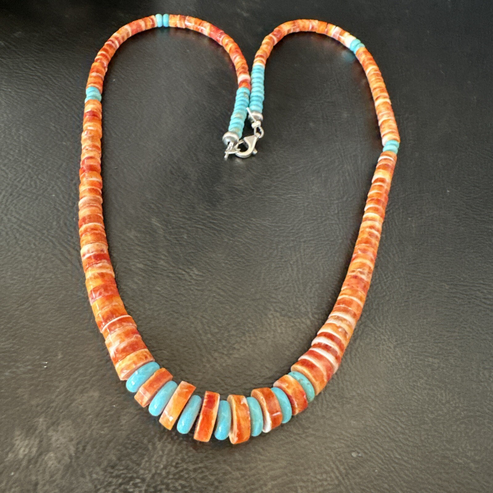 USA Spiny Oyster Turquoise Graduated Navajo Sterling Silver Necklace 18273