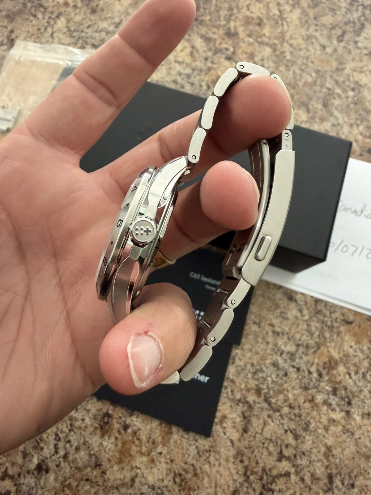 christopher ward c63 sealander gmt 39mm 2021 with warranty til Oct 26’