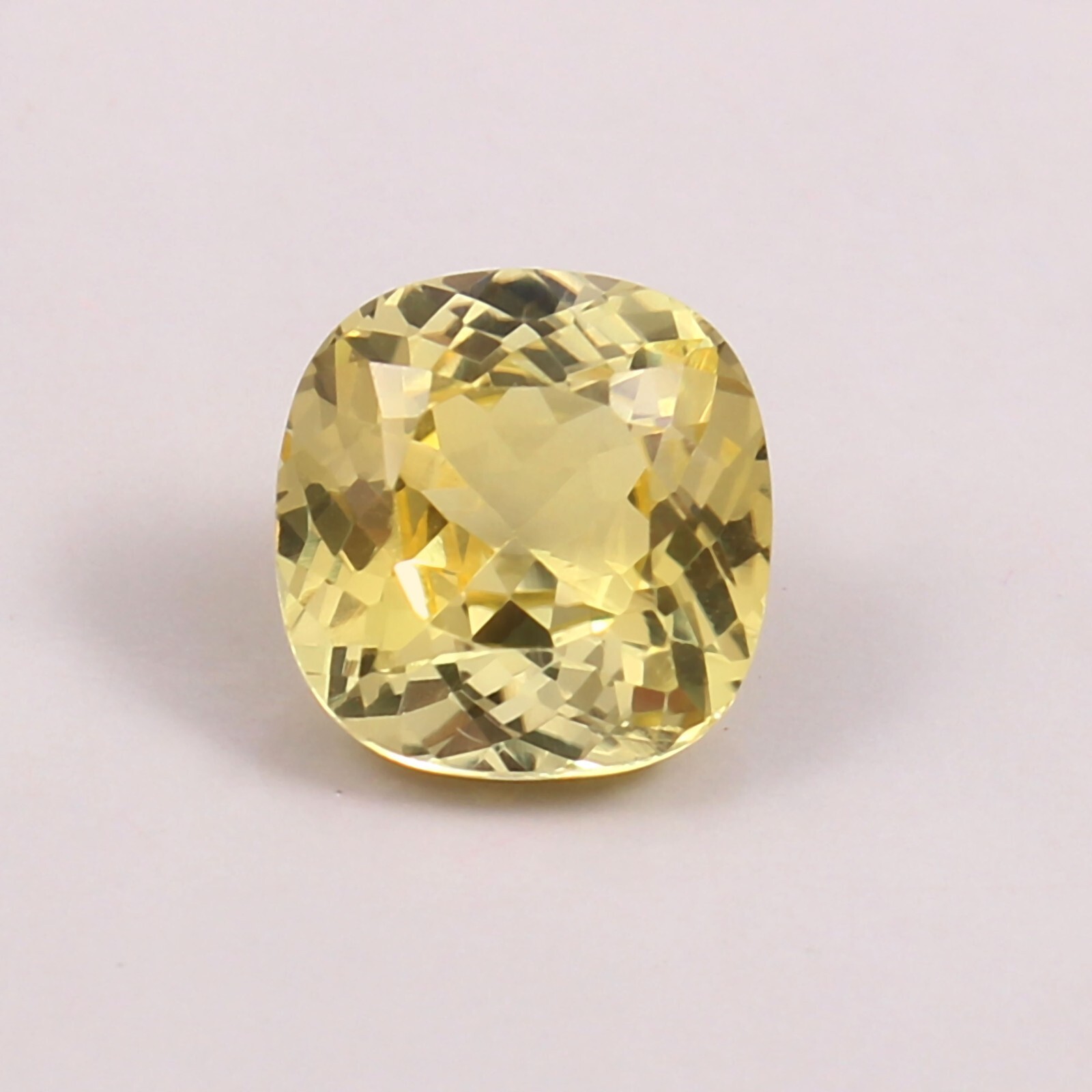 AAA Natural Flawless Ceylon Yellow Sapphire Loose Cushion Cut Gemstone 10×10 mm