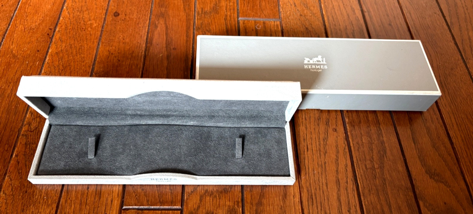 Hermes genuine Empty Watch case made of Leather Good Condition #M80