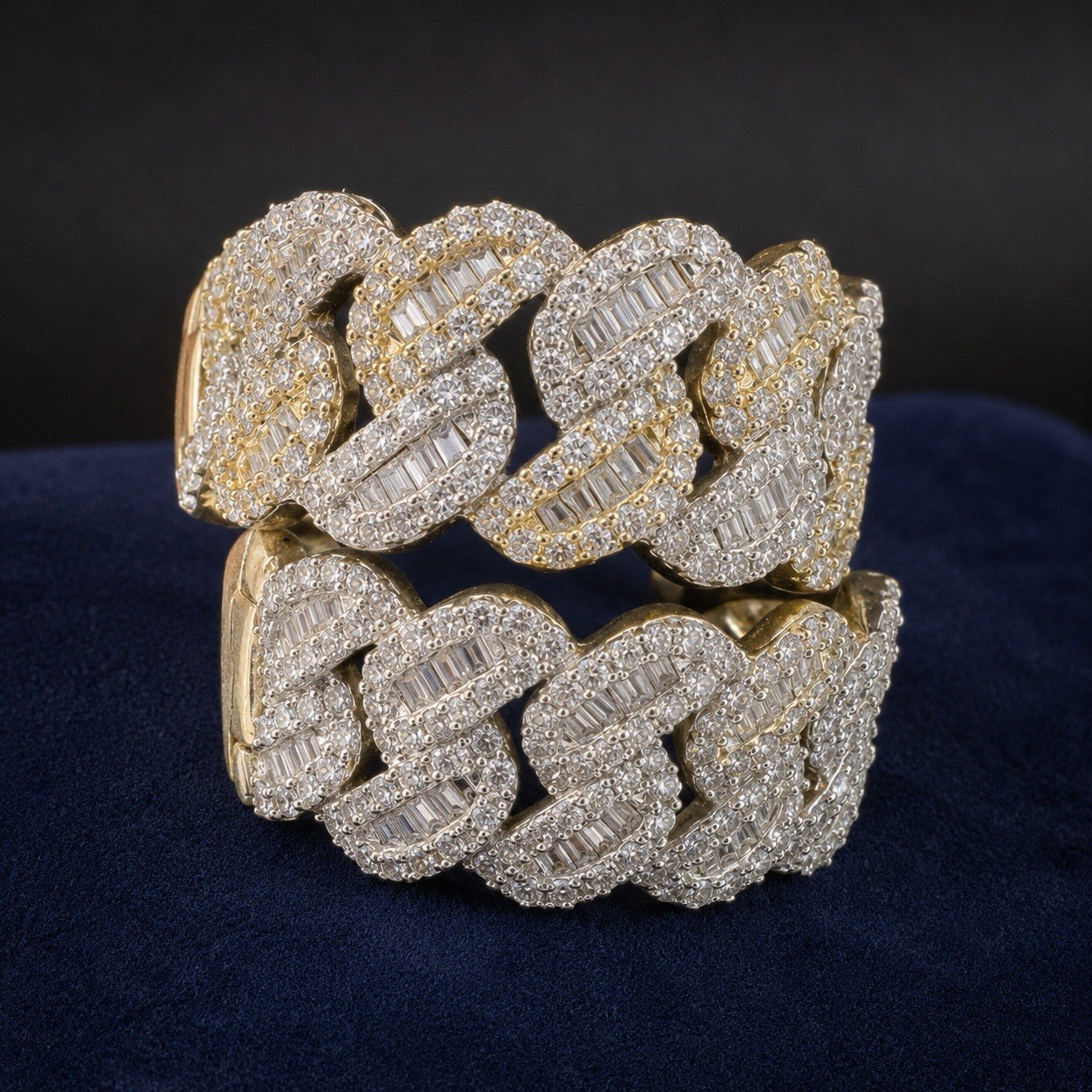 10k Timeless Radiance Diamond Ring