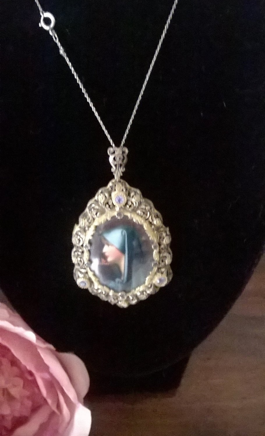 NECKLACE. PAINTED MADONNA signed Walter-1910-1920-SILVER HALLMARKS 800 + GOLD 750