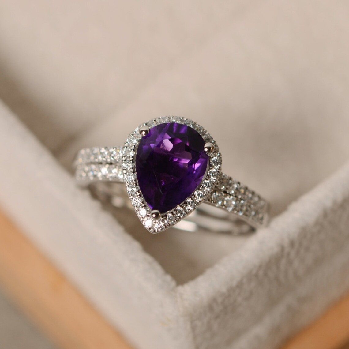 925 Silver Plated 2CT Amethyst Gemstone Dainty Stack Ring Duty Free