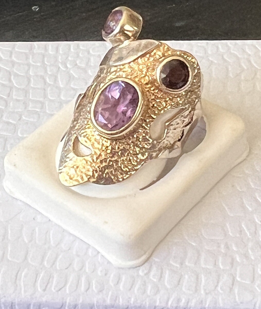 Unique Artisan Signed Yes Two Toned Sterling 925 Amethyst Garnet Wide Band Ring