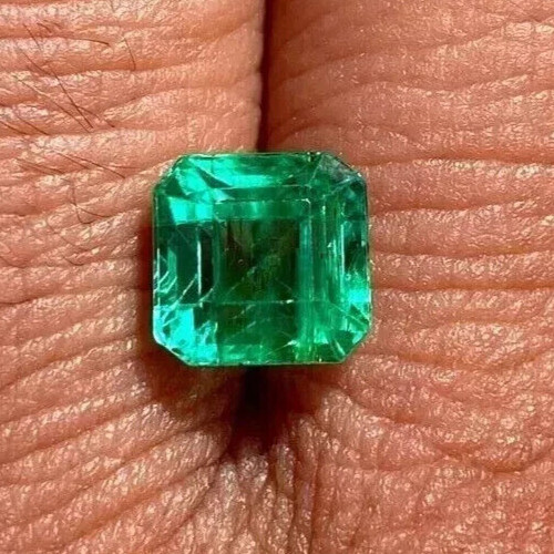 Emerald Asscher Cut Natural Green Colombian 9 Ct EGL Certified Loose Gemstone