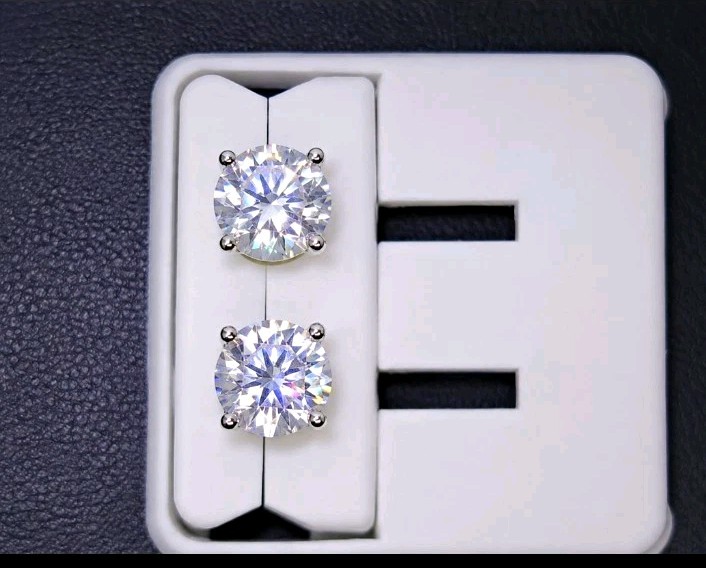 Round Moissanite Stud Earrings Silver Tone 4 Prong Sparkly Pair