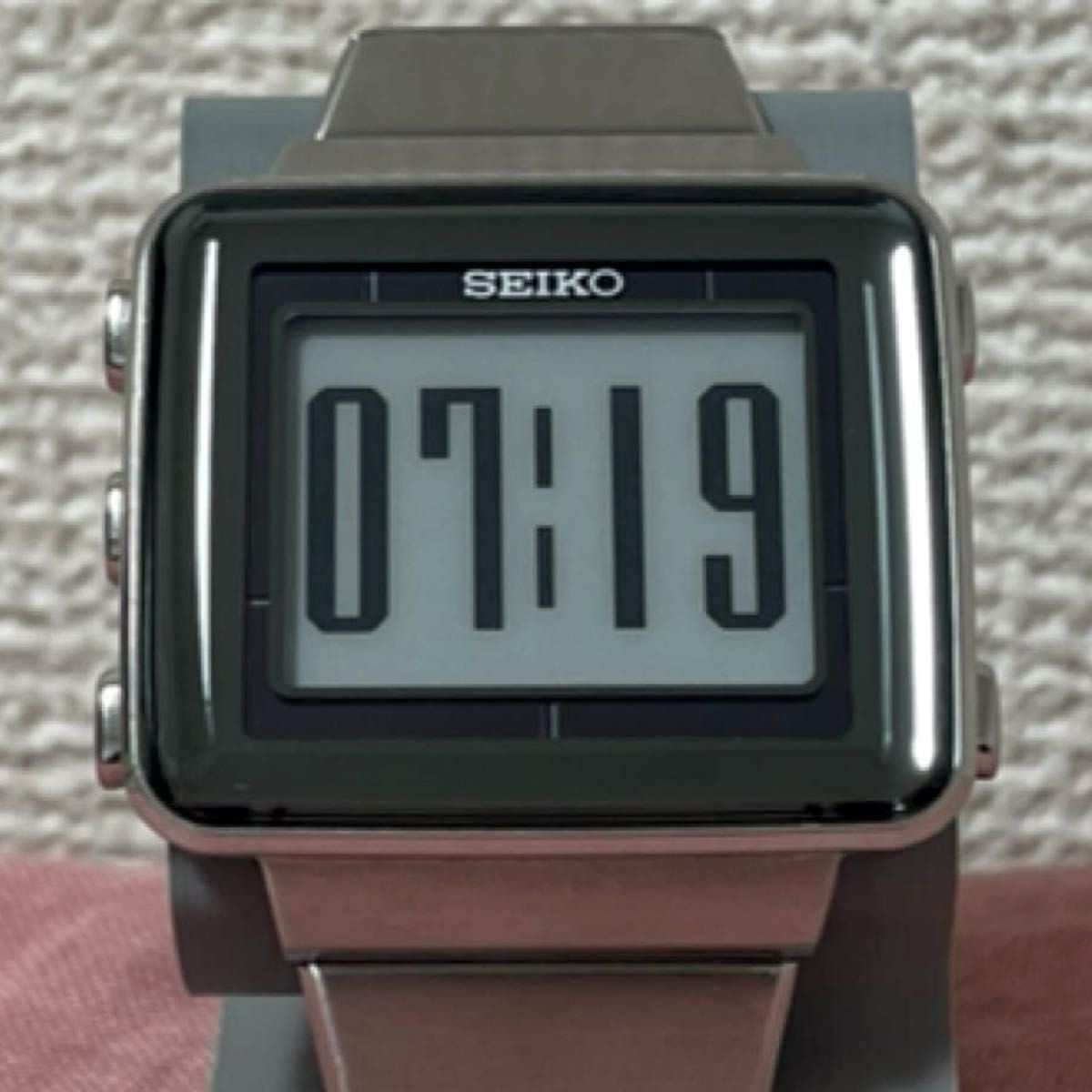 EPD Solar Radio Control Watch E-Ink EEPROM Battery Replaced From Japan