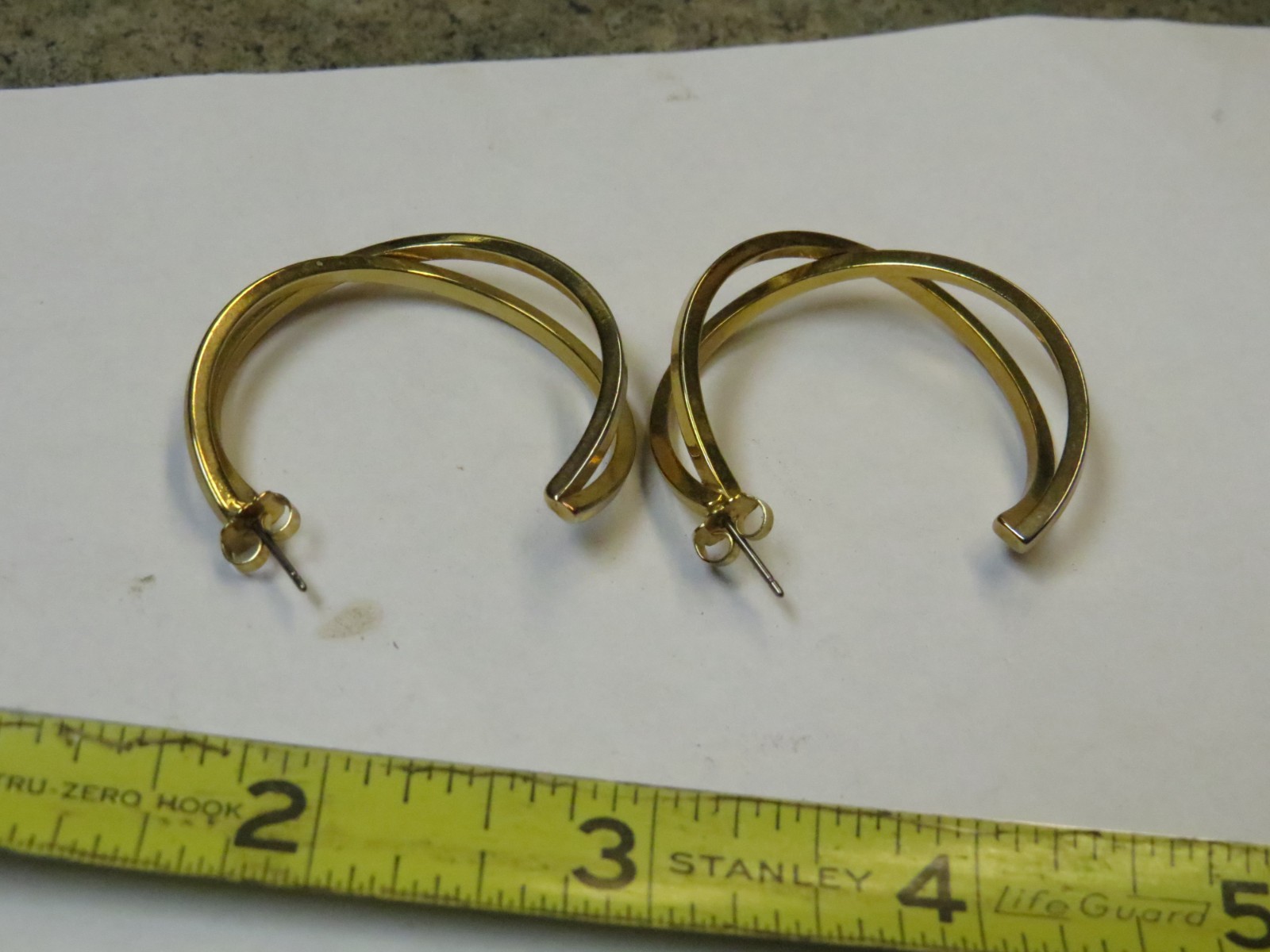 Vintage Gold Tone Metal Intertwined Hoop Dangle Drop Earrings Butterfly Closure