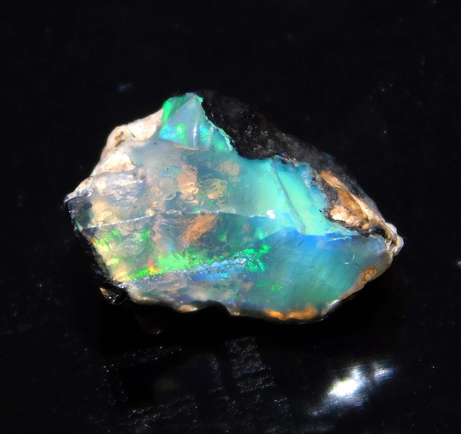 100% Natural Gemstone Ethiopian Fire Opal Rough 5.05 Carat