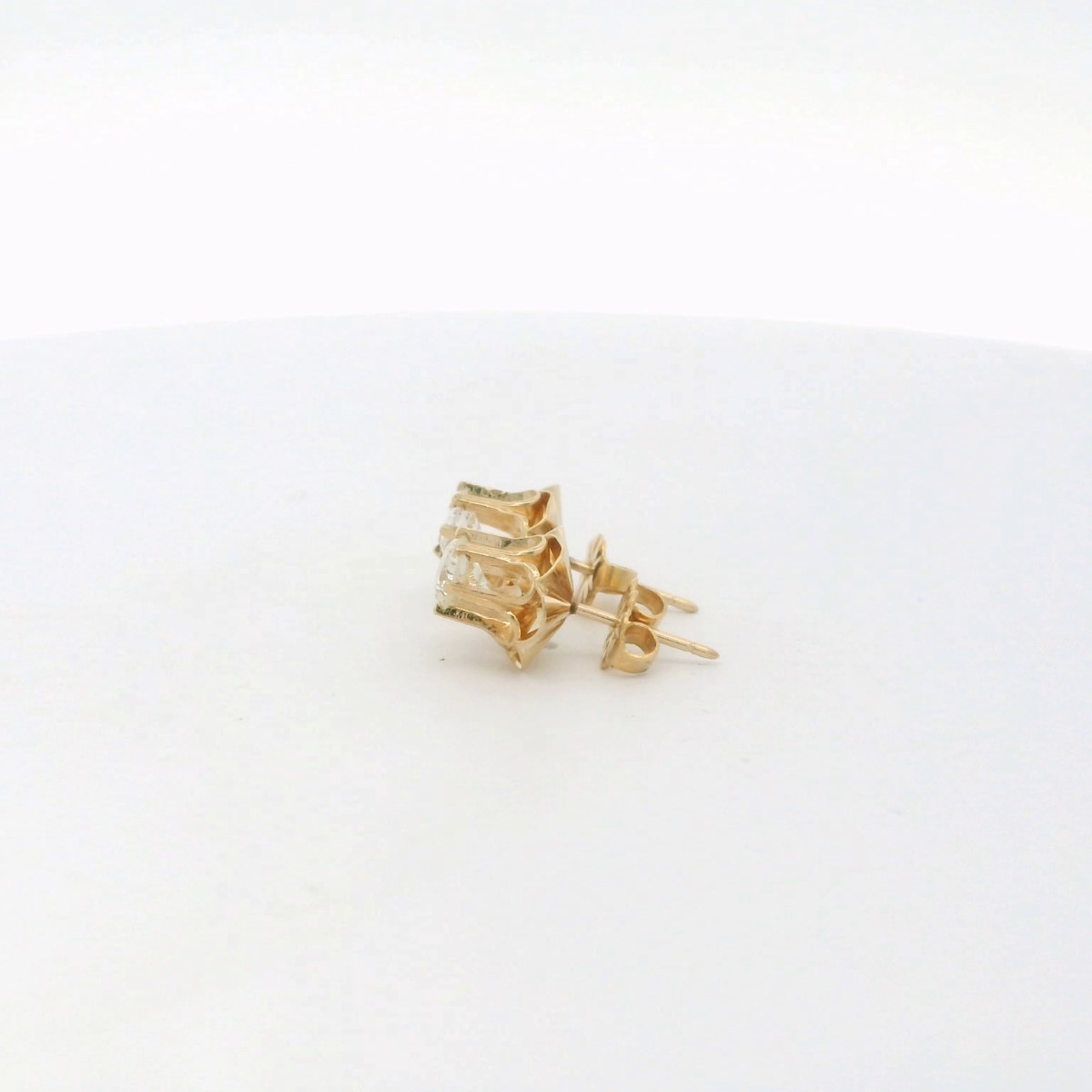 14k Yellow Gold .50ctw Diamond Stud Earrings (C31015443)