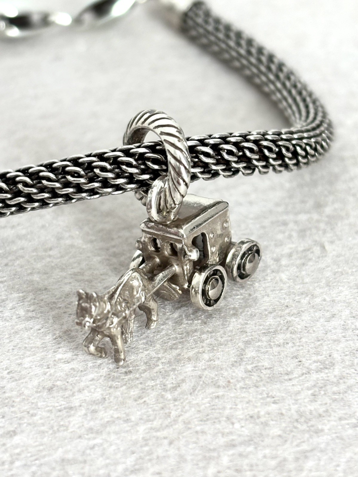 Brighton Antique Silver Tone Mesh Chain Bracelet w/Horse & Carriage Charm