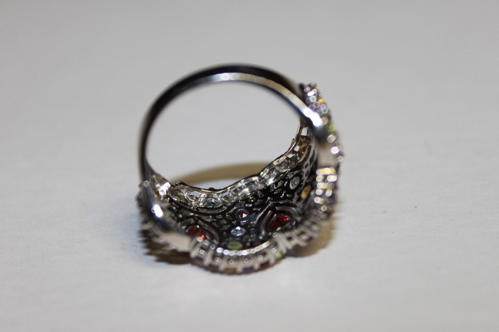 SIGNED BBJ 925 BANGKOK STERLING SILVER AND MULTI GEMSTONE RING SIZE 8 1/2