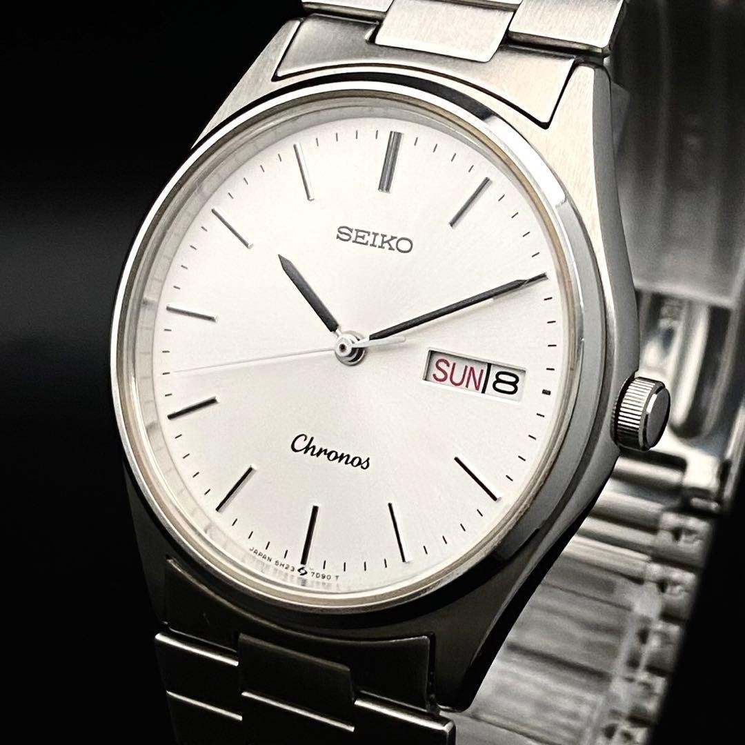 Working item SEIKO Chronos Day Date Wristwatch 5H23 7D40 New Battery