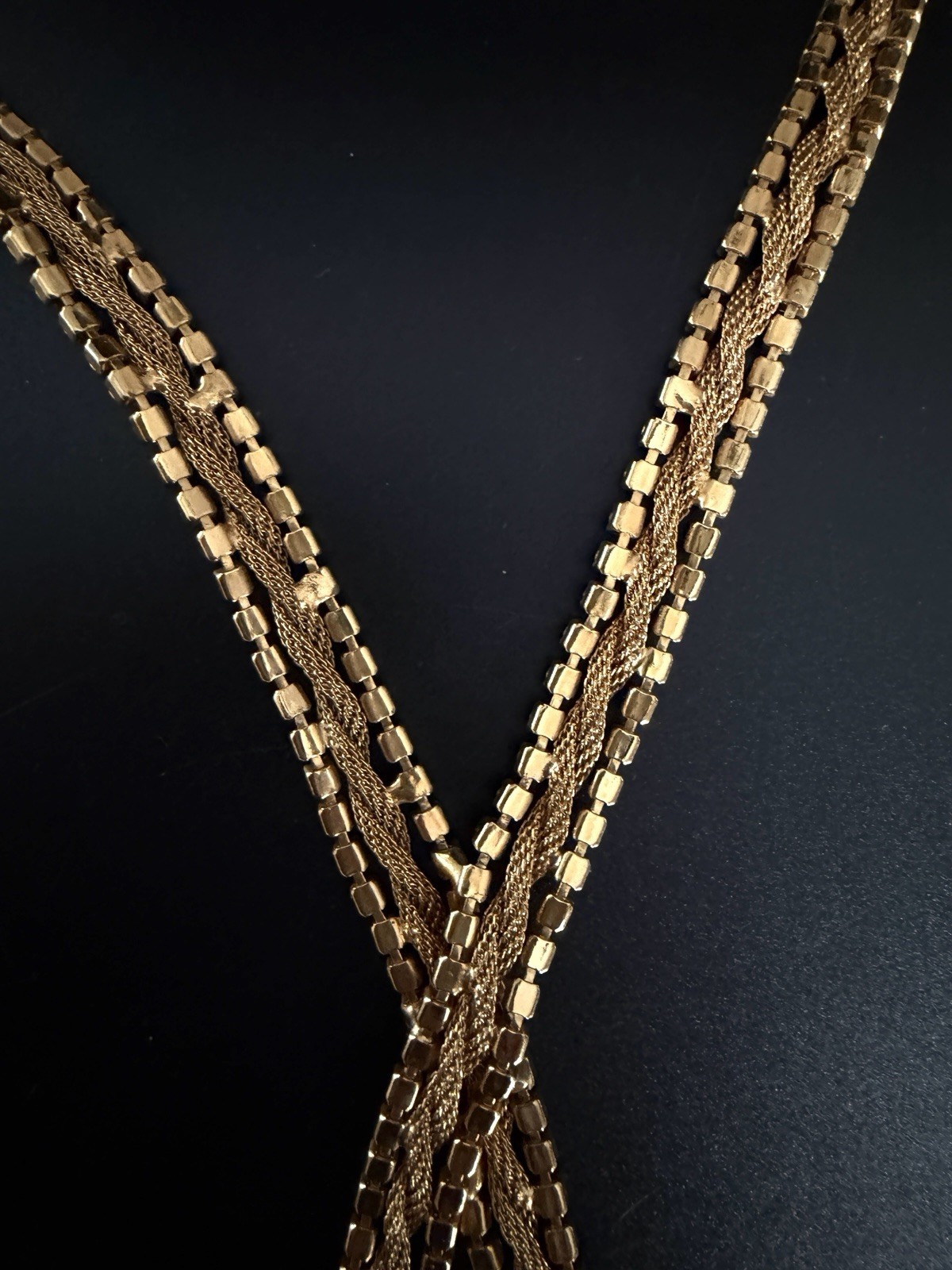 Vtg 50’s 60’s Fixed Lariat Waterfall Necklace Gold Mesh Black Rhinestone Tassel!