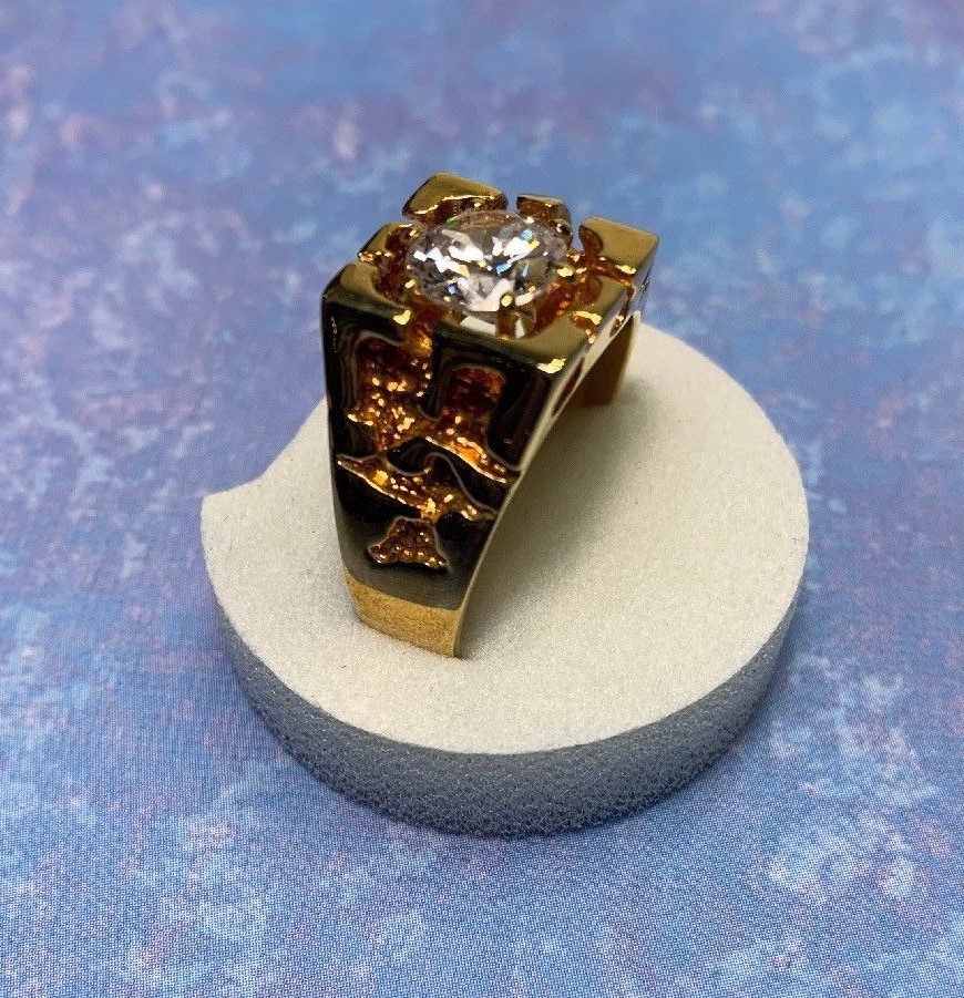Signed SETA male or female ring with clear crystal, goldtone (NOS without tags)