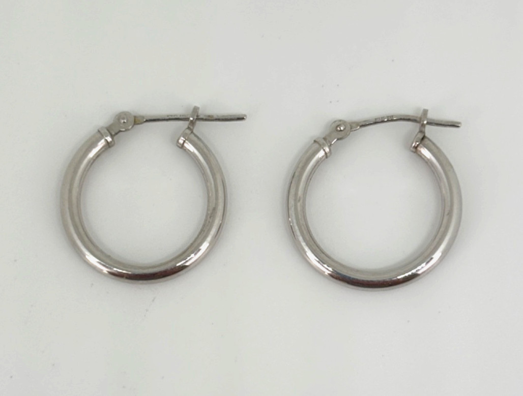 Vintage RL Designer RALPH LAUREN 14K White GOLD Tubular Hoop EARRINGS Nice!