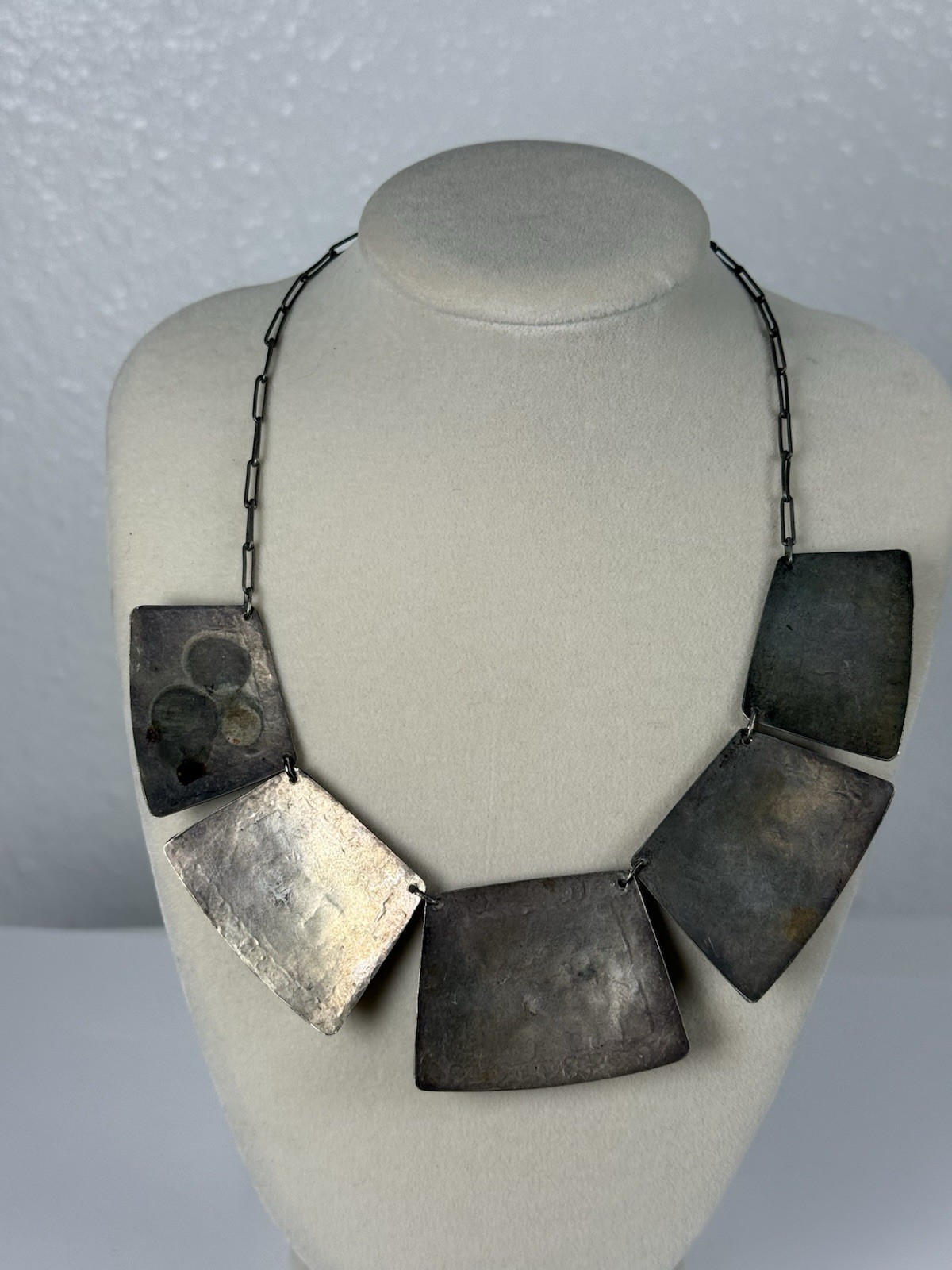 VTG 900 Silver Storyteller 15” Necklace 5 Panel South American Pre Colombian