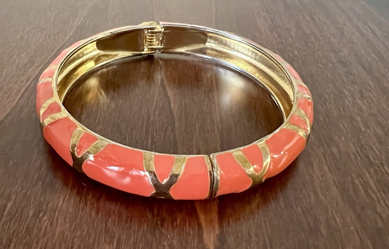 Vintage Coral Enamel Gold-Tone Zigzag Bamboo Bangle Bracelet, KJL-Style