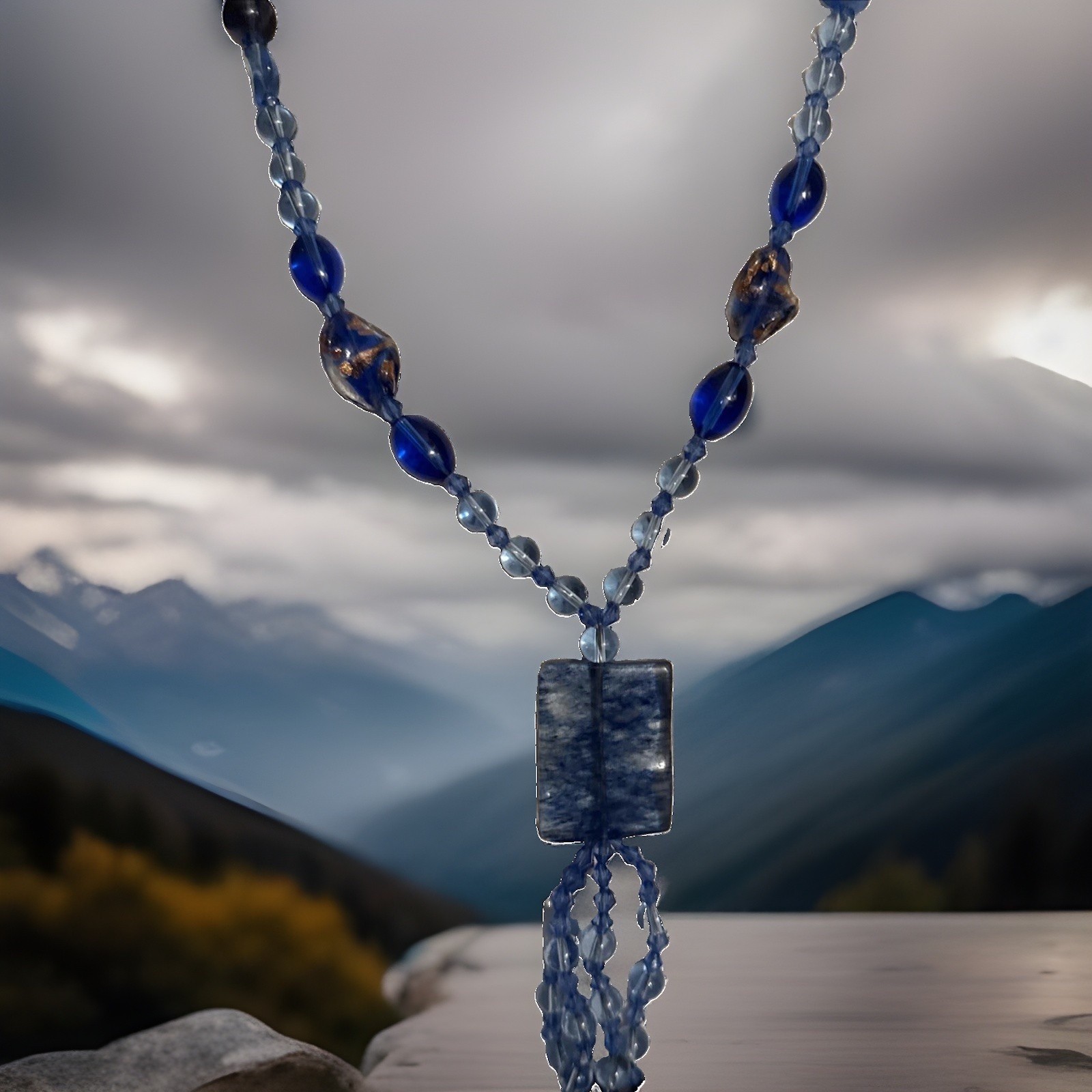 Vintage Blue Glass Crystal Lariat Necklace With Crystal Pendant