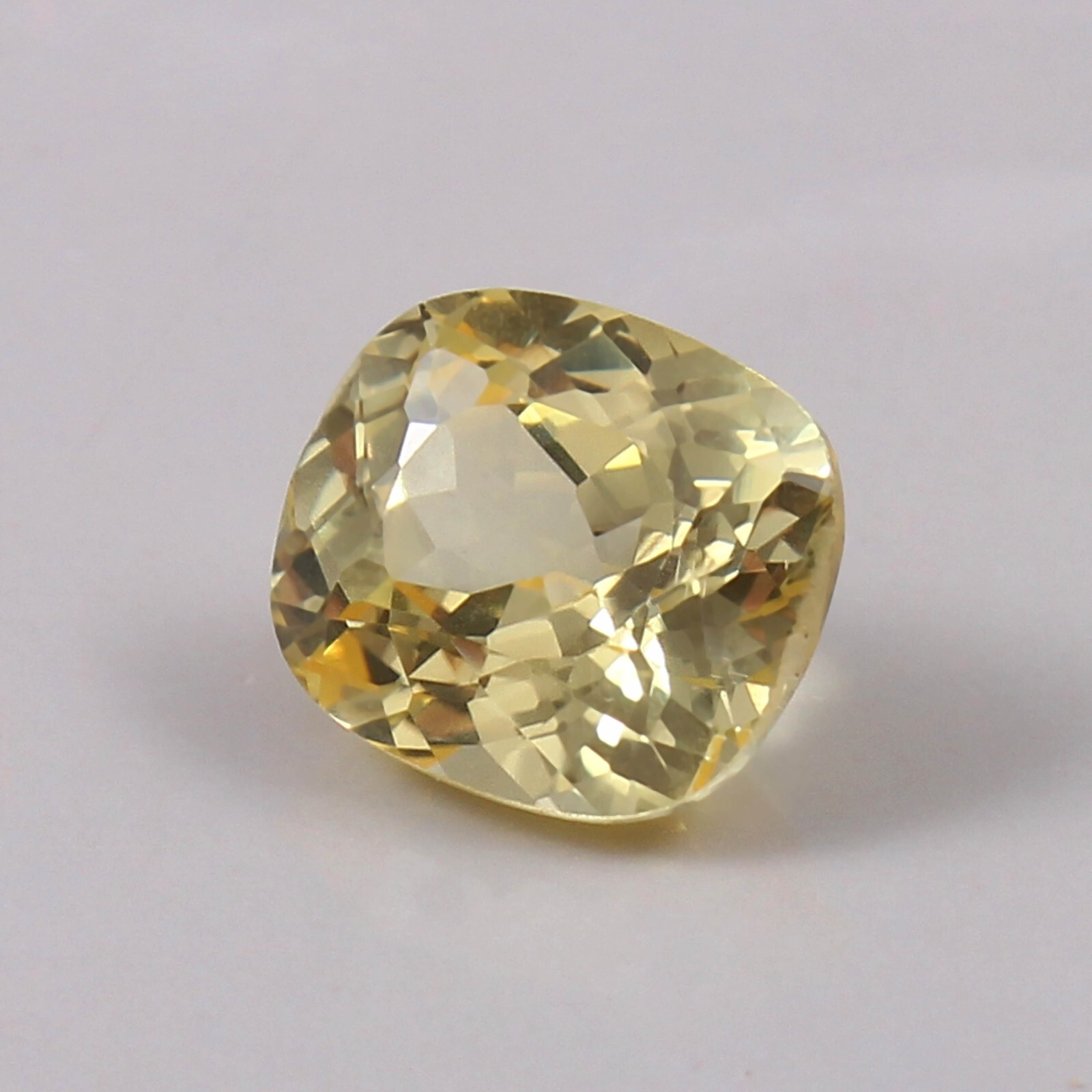 Ravishing Natural Flawless Ceylon Yellow Sapphire Cushion Loose Gemstone 9x7MM