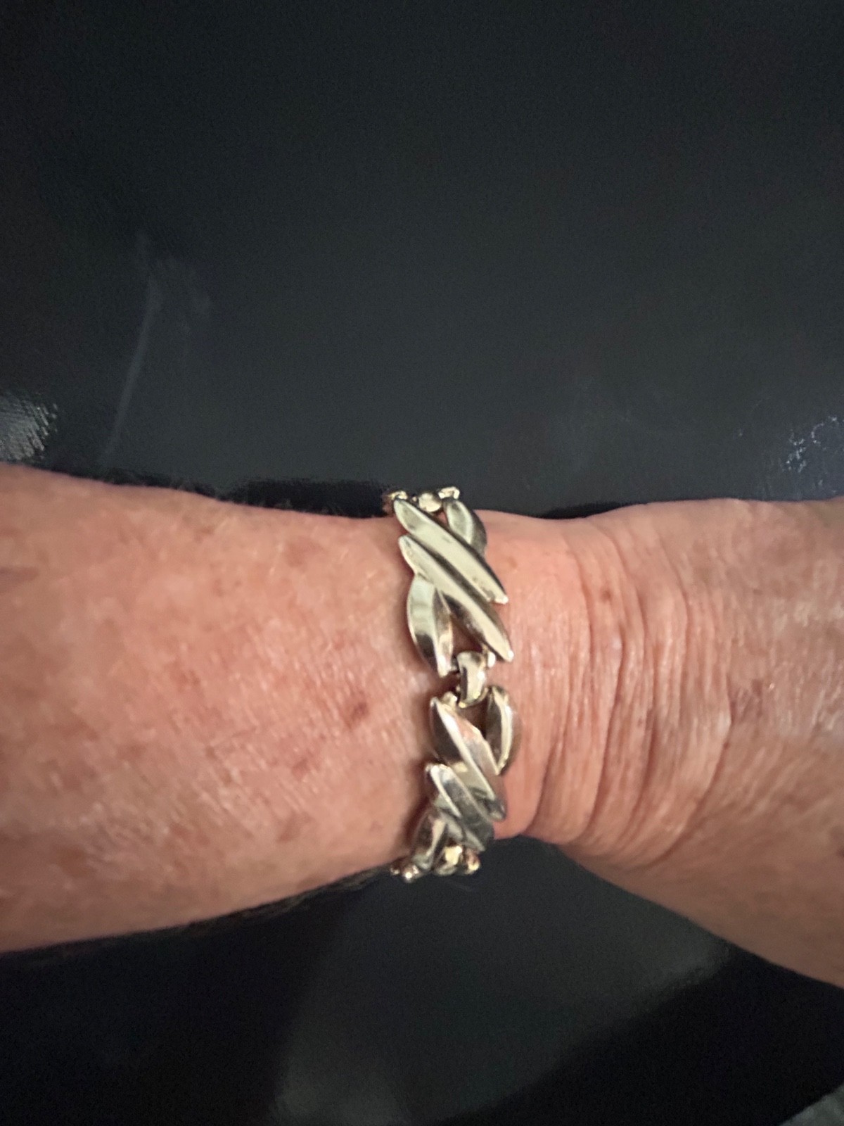 Vintage Monet Gold Tone Leaf Link Bracelet Signed w/ safety chain