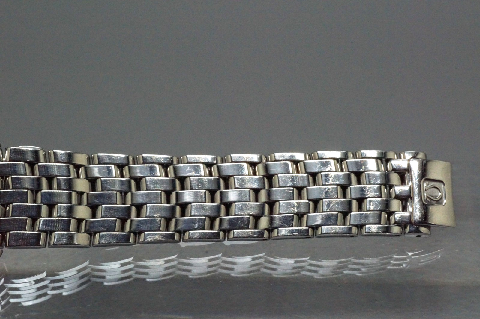 [FULL SET] OMEGA Deville Prestige 4520.31 Cal.651 Hand Winding Men’s Watch 35mm