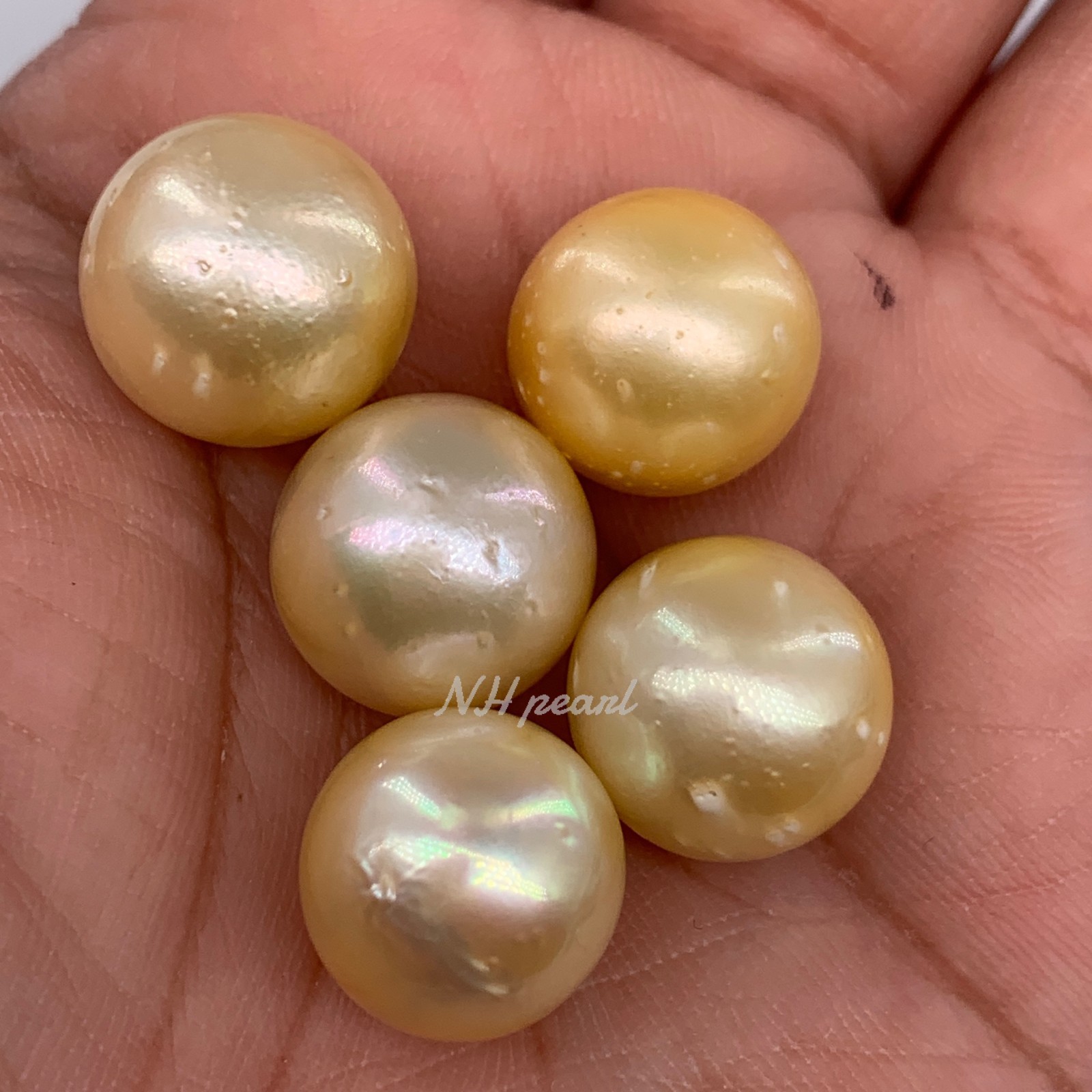 GRADE C South Sea Pearl Golden 13.3mm x 13.6mm x 14.3mm x 14mm x 14mm, 19.43gr