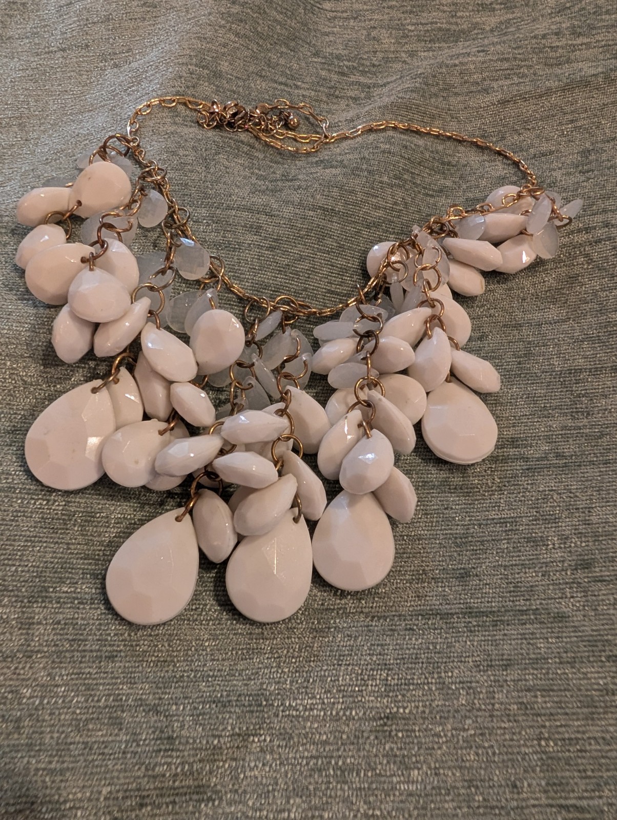 White Beaded Bib Statement Necklace Gold Tone Cable Chain Lobster 16-18 in