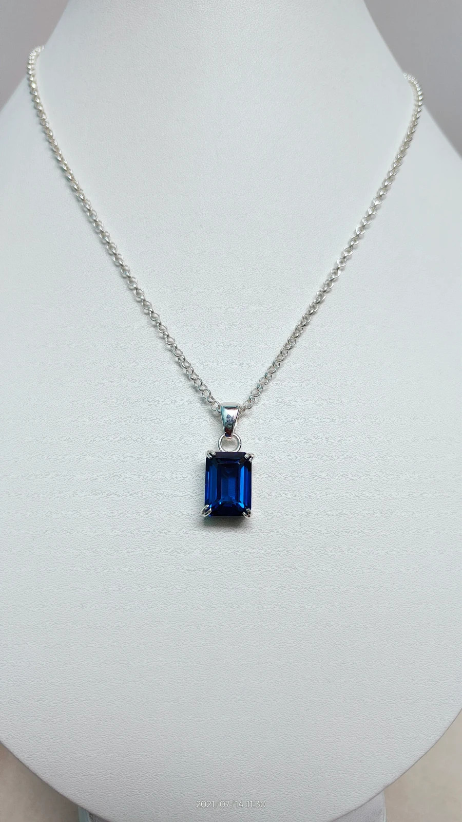 5.00 Ct Emerald Cut Natural Sapphire Diamond Beautiful Pendant 14K White Gold