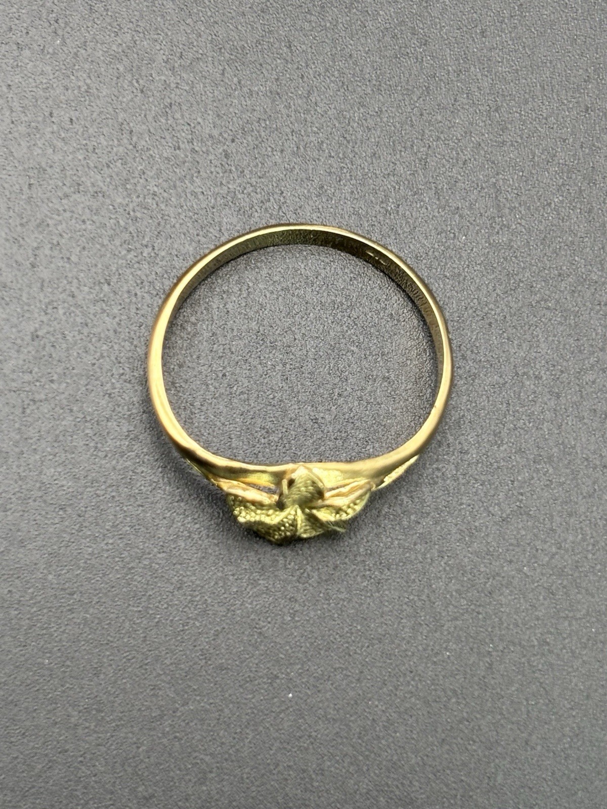 10k Solid Gold Ring Flower