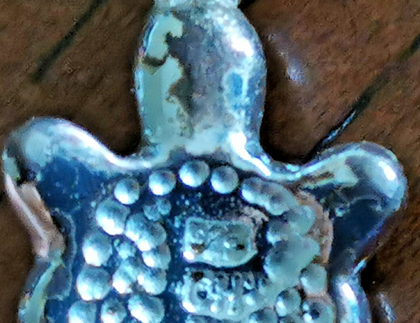 Small Vintage Sterling Silver Turtle Pendant 18″ Necklace 5 green stones & other