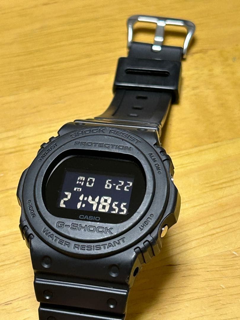 casio G-SHOCK G-Shock DW-5750E Inverted LCD Good operation