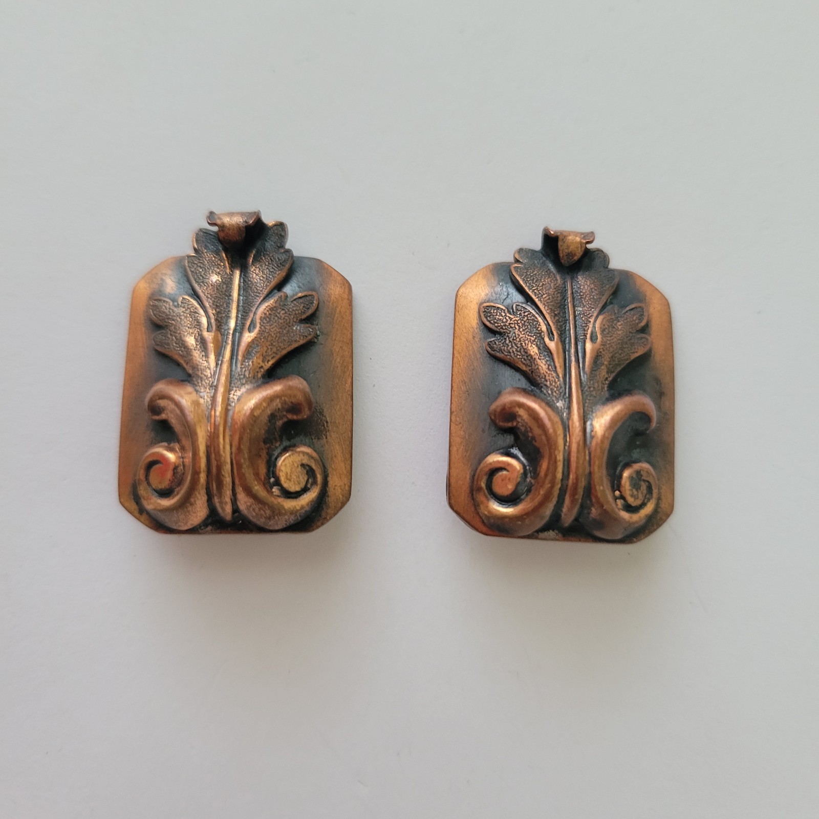 Vintage Signed Whiting & Davis Copper Clip On Earrings Art Beauty
