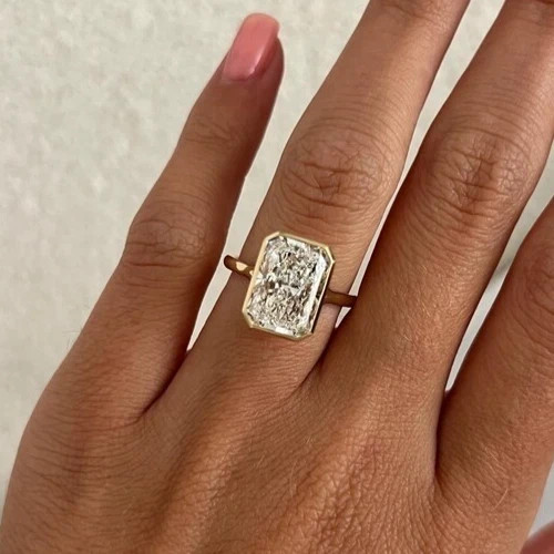 Lab Grown Diamond Wedding Ring 4 Ct Radiant Cut IGI E F VVS CVD 14k Yellow Gold