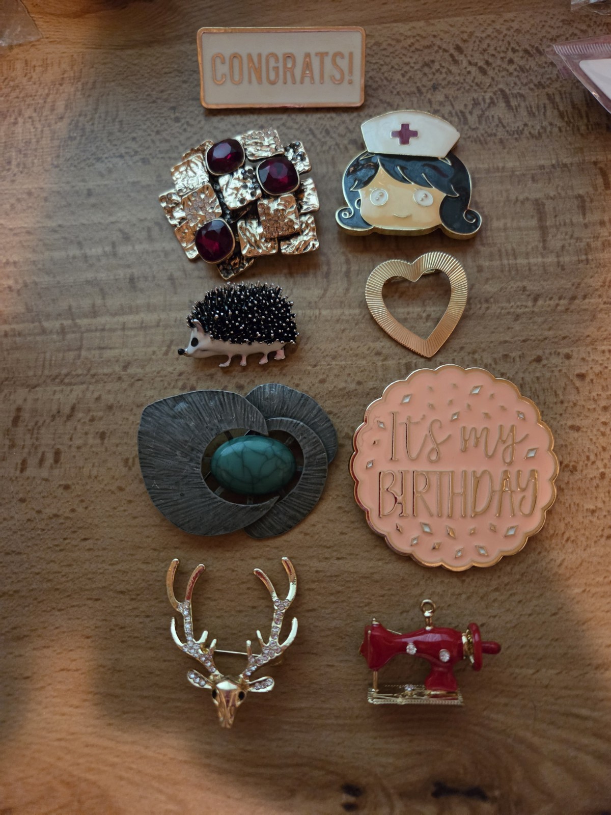 Mixed Themes And Materials Brooch Pin Lapel Jewelry Lot Age Unknown CA 293-40-1