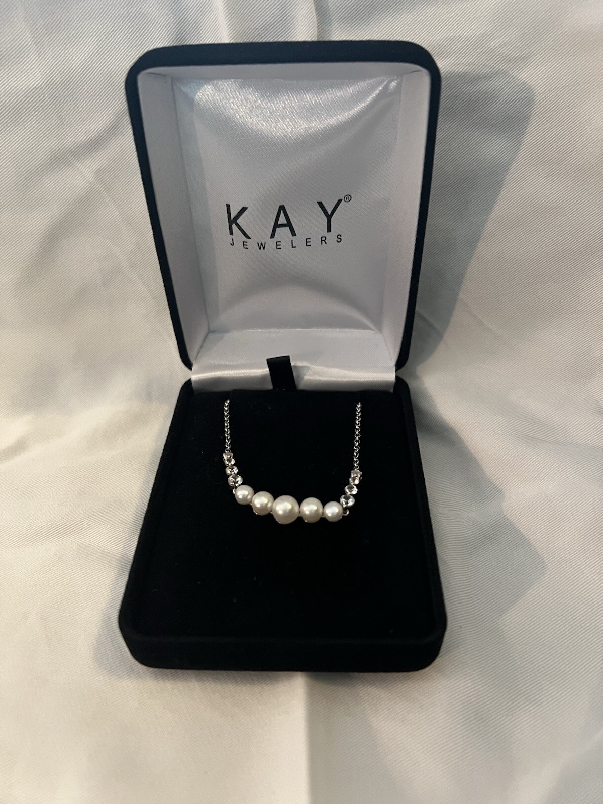 Kay Jewelers Cultured Freshwater Pearl Necklace Sterling Silver 18 inches – NIB
