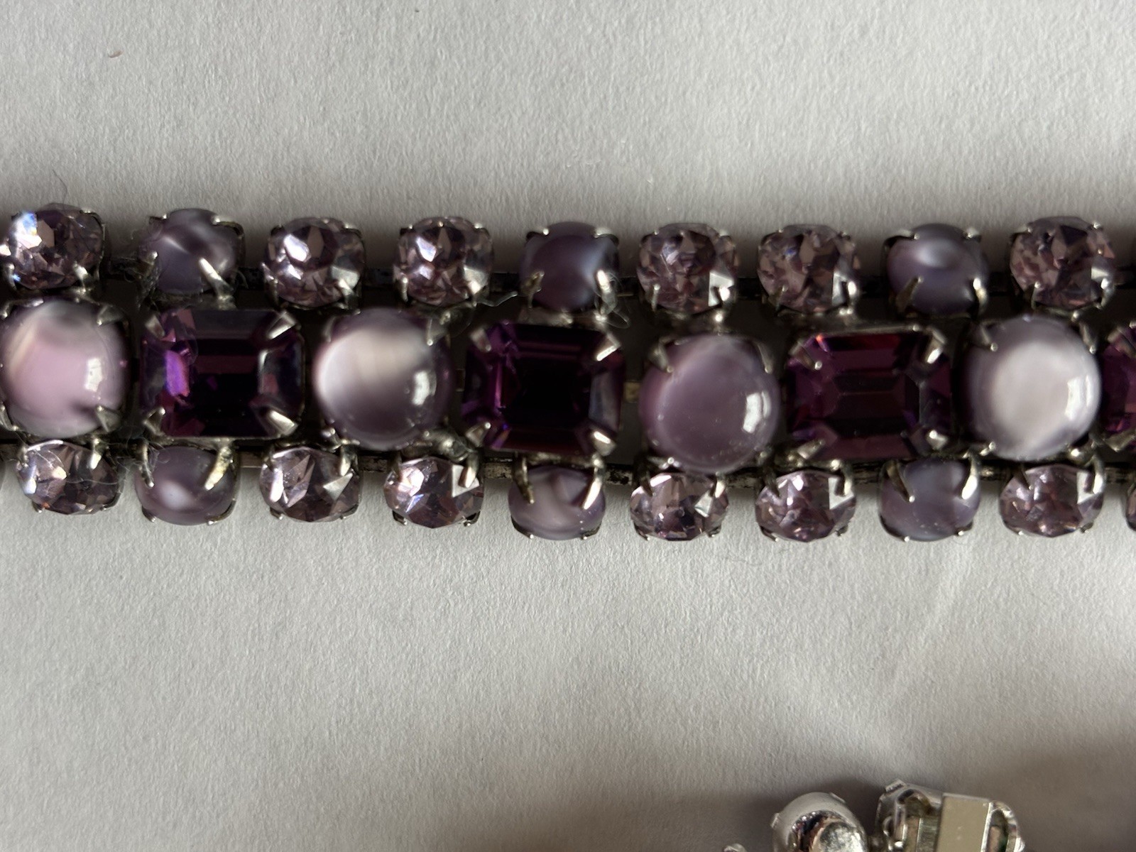 Vintage Purple Rhinestone Bracelet No Mark Great Condition 7” Silver Tone