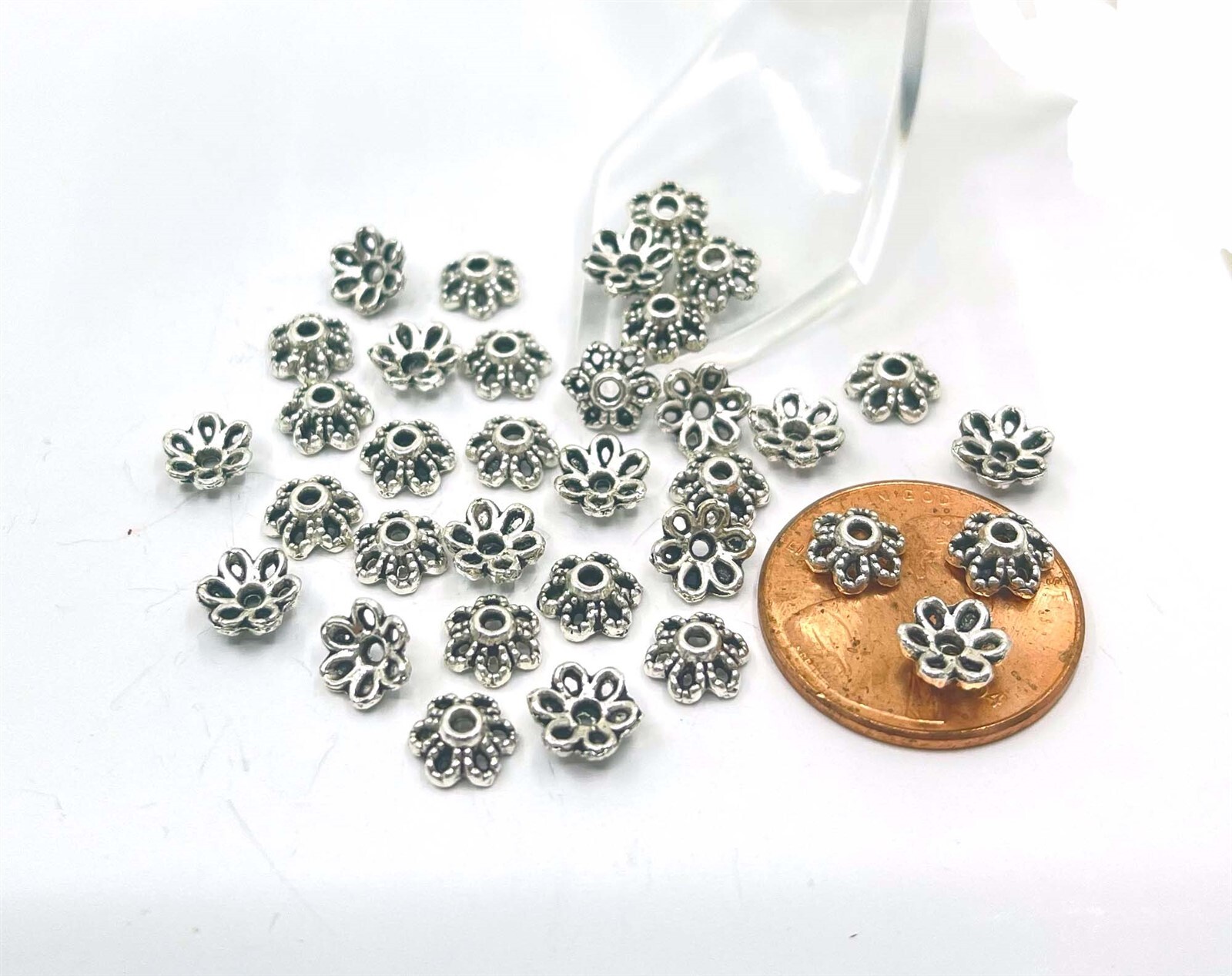 20 Antique Silver Pewter filigree Small Beads Caps, beads cone, top, Flower 6mm