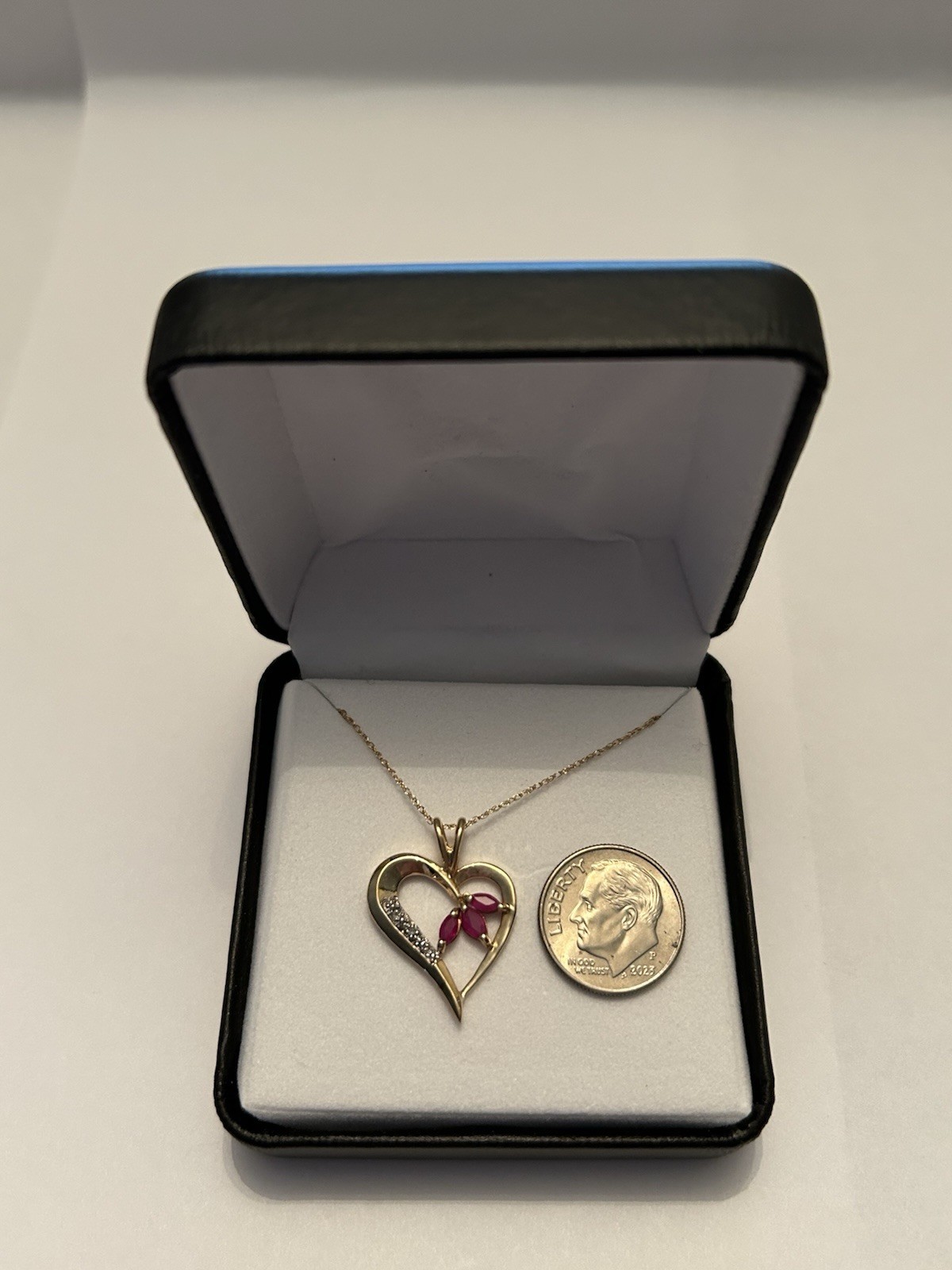 Vintage 2 GRAMS 10K YELLOW GOLD RUBY HEART PENDANT 18” 10K YELLOW GOLD 18” CHAIN