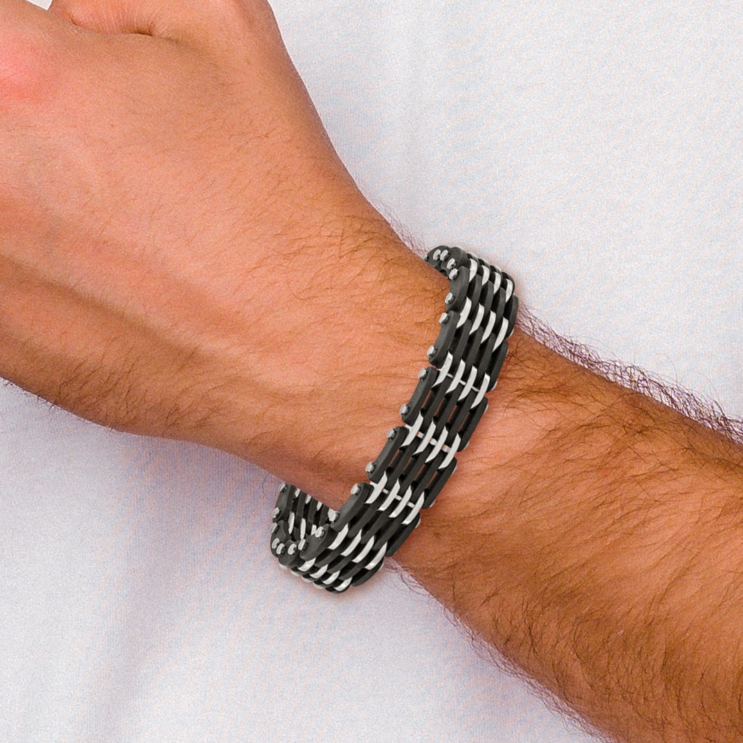 Chisel Stainless Steel Polished with Black Rubber 8.25 inch Link Bracelet SRB137