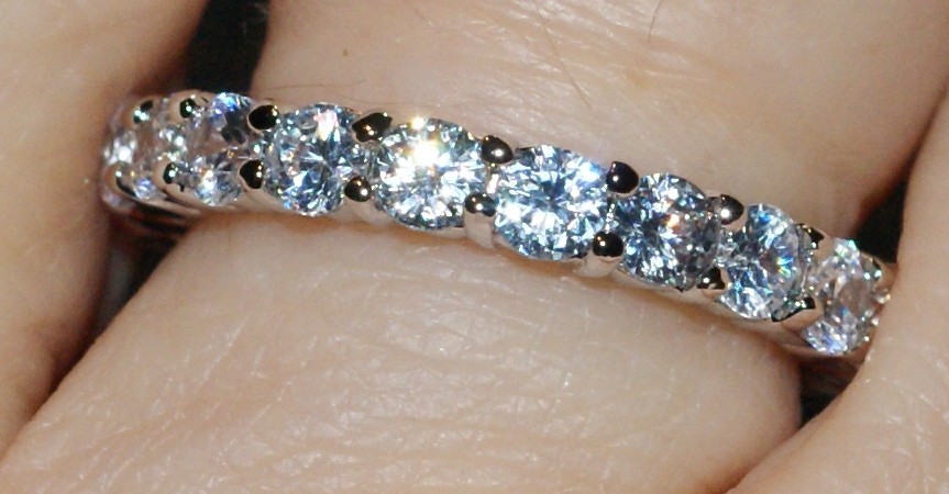 Eternity Band Ring-Shiny Clear CZ’s 3.9ctw–3mm-Silver-tone-2.8g-Size Selectable