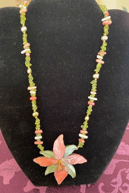 Necklace LOT RS-5 Abalone, Pink Quartz, MoP, Amethyst, Pink Coral 5 Units