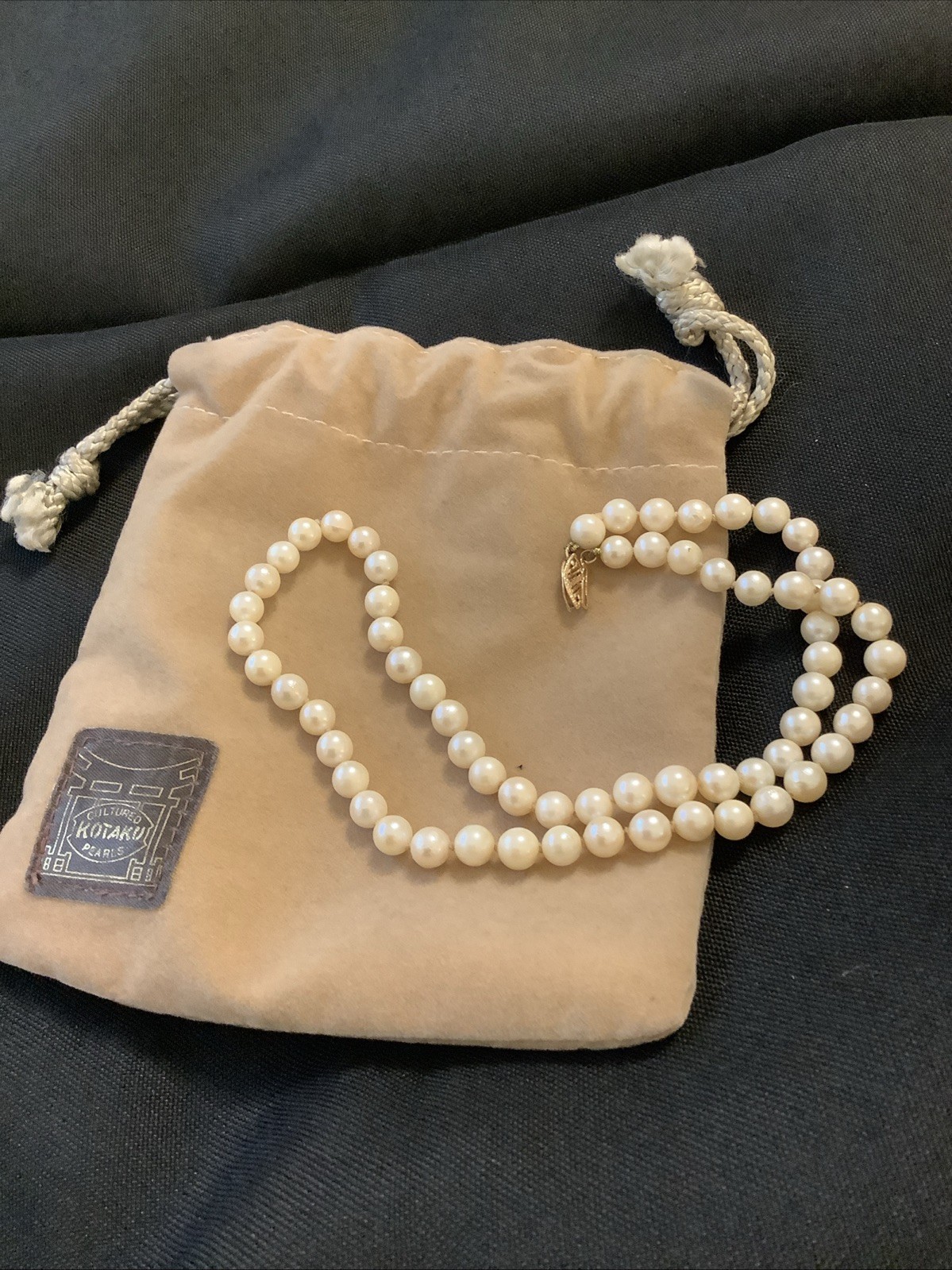 Stunning 16 Inch Vintage Cultured Pearl Necklace Stamped 14Ct Clasp