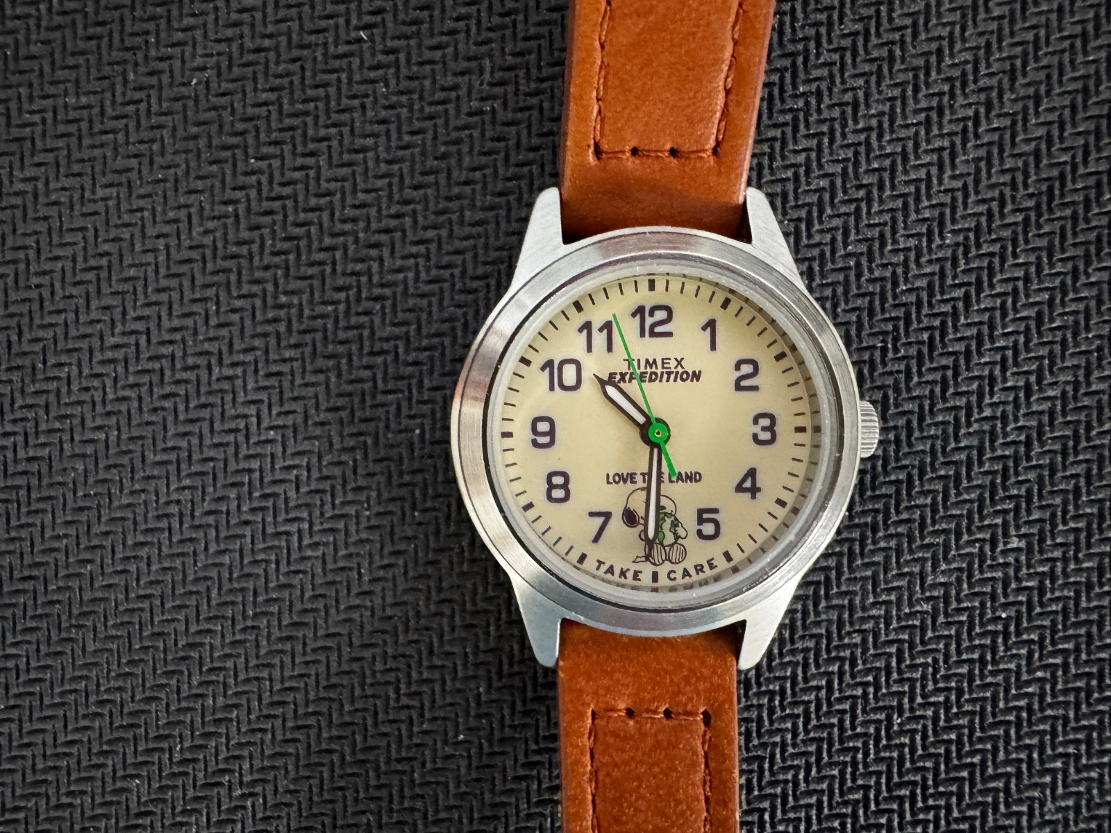 TIMEX Expedition Scout Mini 26mm Watch – Snoopy Love the Land Take Care