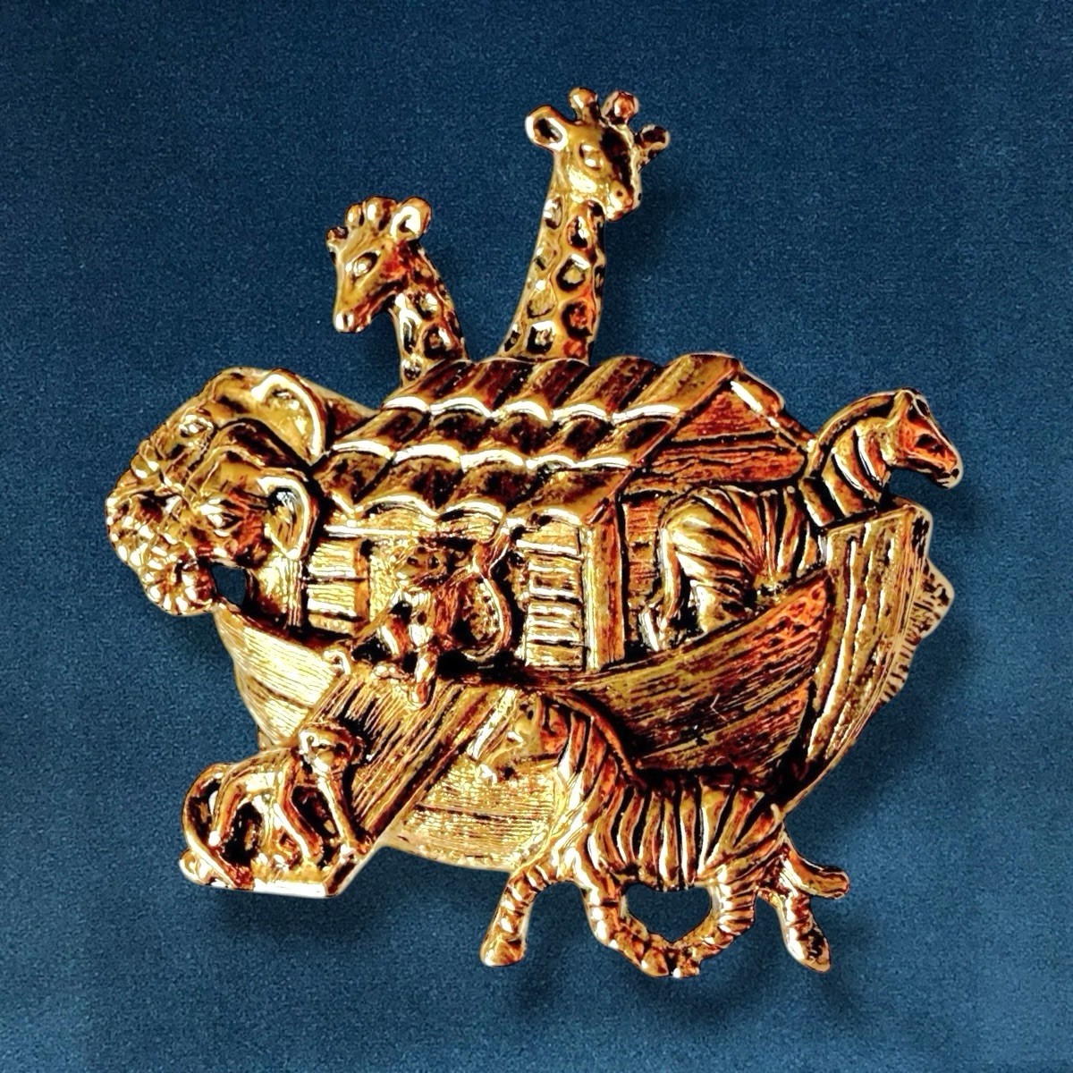 Avon Noahs Ark Brooch Gold Tone Animal Figural Pin Signed Vintage