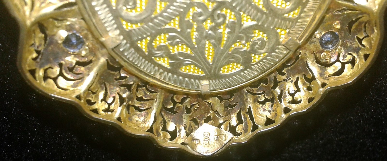 NECKLACE. PAINTED MADONNA signed Walter-1910-1920-SILVER HALLMARKS 800 + GOLD 750