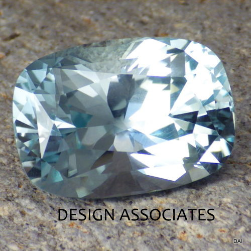 SKY BLUE TOPAZ 7 X 5 MM CUSHION CUT AAA (166842)