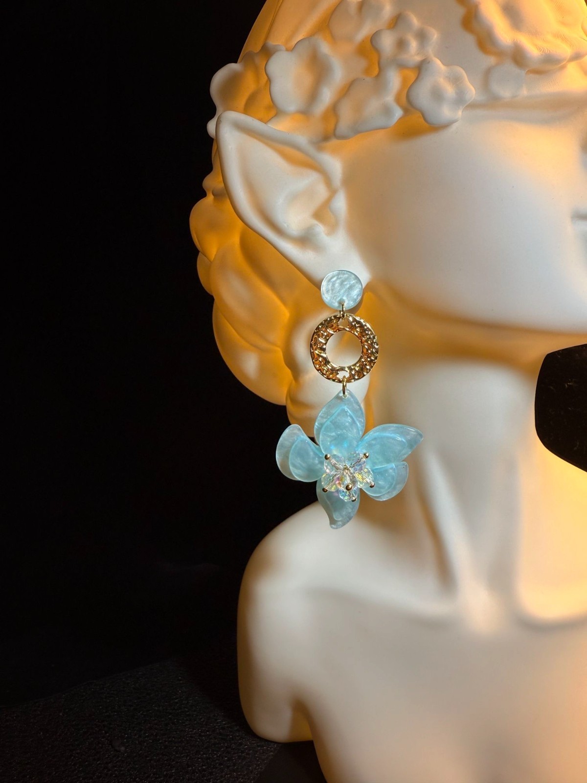 Pale Blue Shell Texture Flower Drop Earrings with Gold Ring & Jade Bead