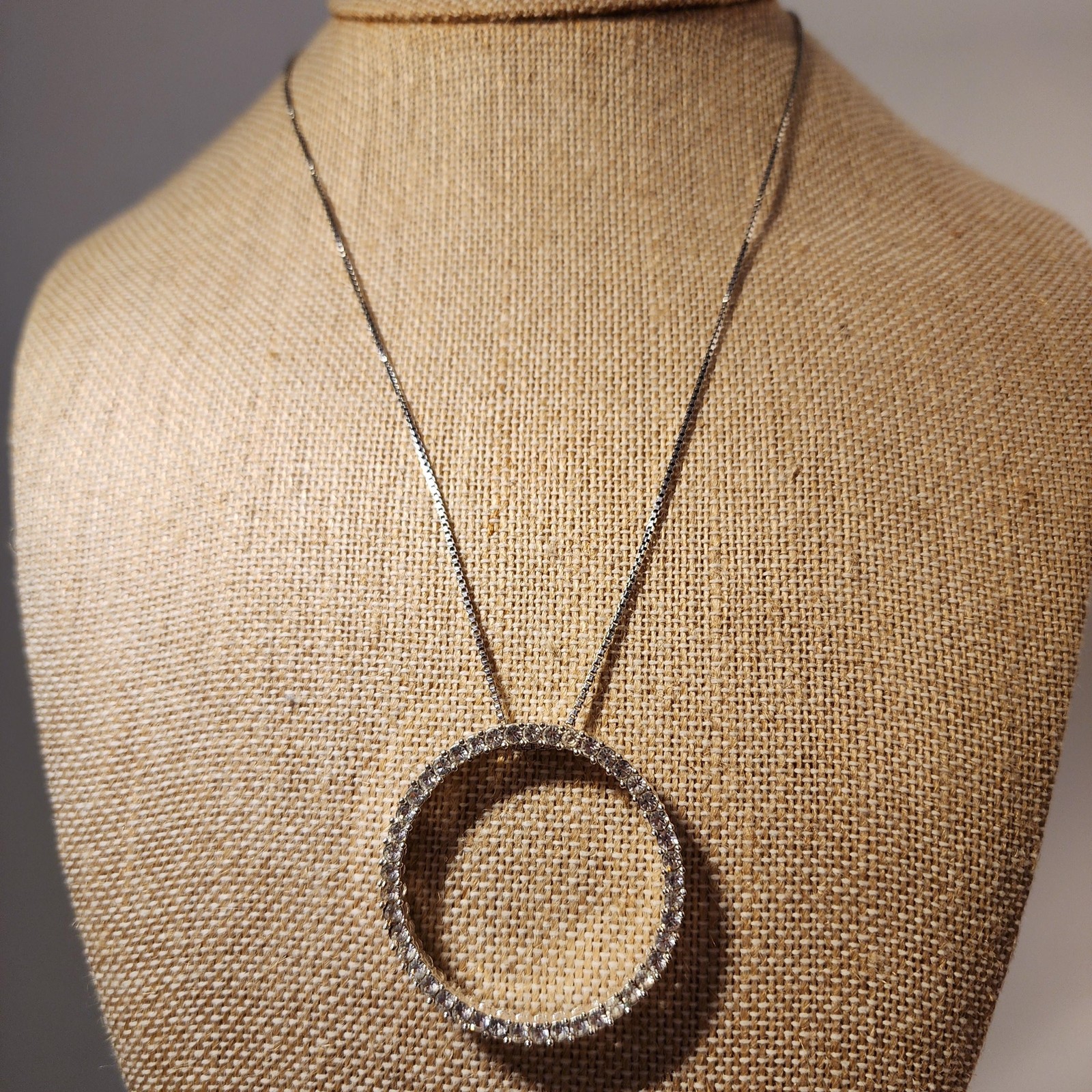 Large Circle Crystal Pendant Necklace 17in Sterling Silver Box Chain Halo